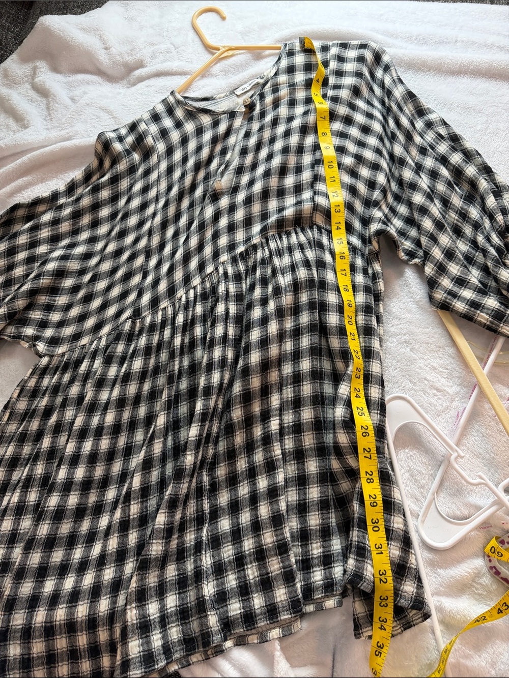 Black & White Plaid Tunic Top2680 - Picture 4 of 5